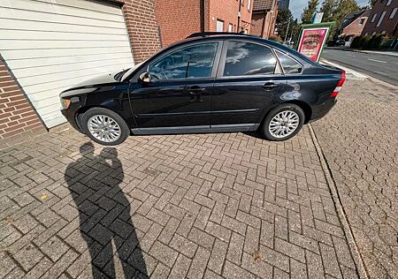 Volvo S40 2.4 -