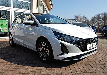 Hyundai i20 Wave Automatik LH SH NAVI ALU