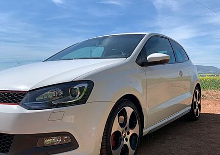 VW Polo Volkswagen 1.4 TSI DSG GTI Bericht vorhanden