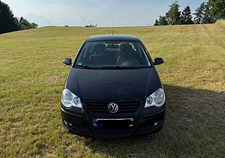 VW Polo Volkswagen 1.2 9n, 8fach bereift