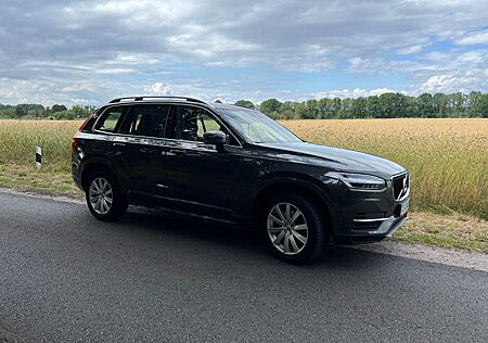 Volvo XC 90 XC90 D5 AWD Momentum AHK Leder ACC 7 Sitze