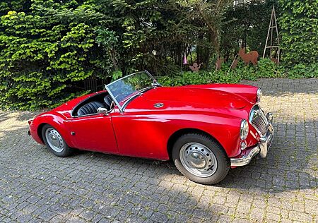 MG MGA
