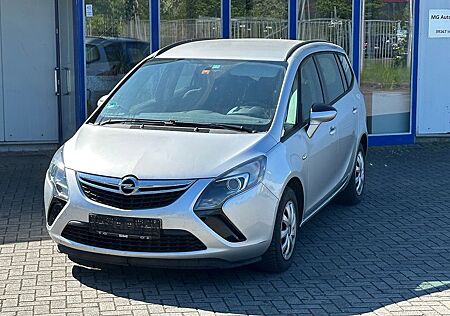 Opel Zafira C 2,0 D 130 P Tourer Edition Fahrradträge