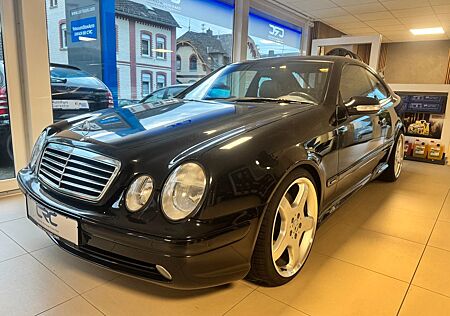 Mercedes-Benz CLK 55 AMG *Xenon*Leder*Designo*