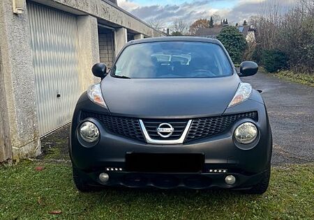 Nissan Juke 1.6 DIG-T Pure Black 4x2 Pure Black