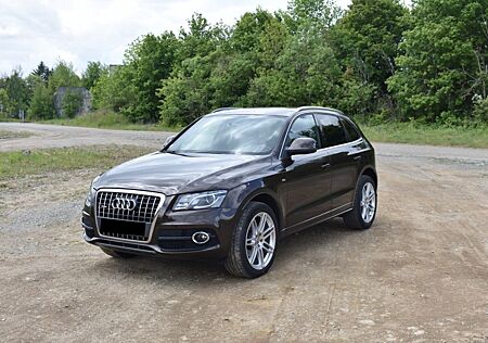 Audi Q5 2.0 TDI S tronic quattro S-line