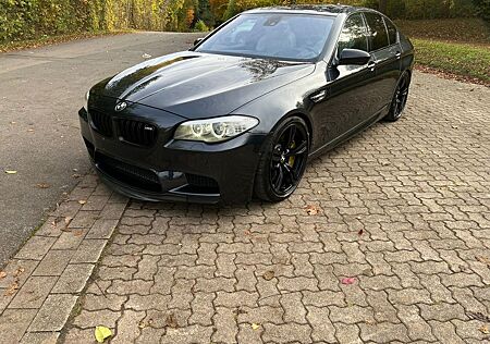 BMW M5 F10