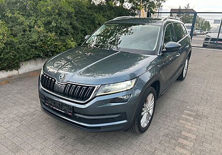 Skoda Kodiaq Style/NAVI/SHZ/TEMPOMAT/7SITZER/VOLL