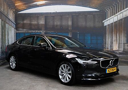 Volvo S90 D4 Lim. Momentum Aut*Vollleder*Shz*LED*AHK