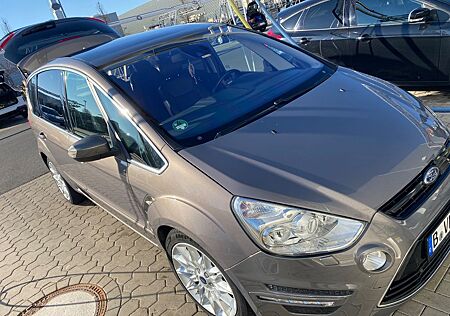 Ford S-Max 2,0 TDCi 120kW DPF Titanium S PowerShi...