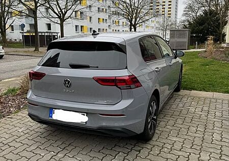 VW Golf Volkswagen 1.0 eTSI OPF 81kW DSG Life Life