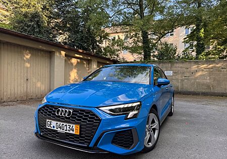 Audi A3 35 TFSI S line Sportback S line