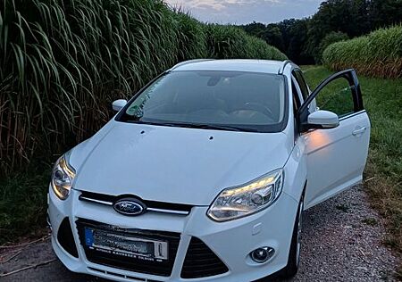 Ford Focus 1,6 EcoBoost 110kW Titanium Turnier Ti...