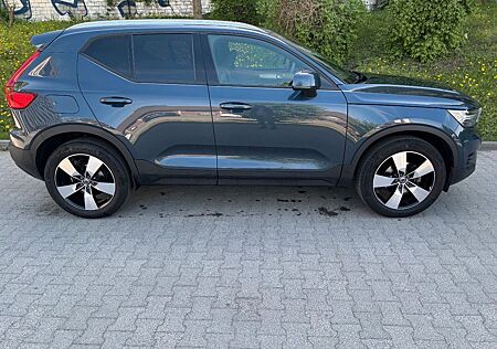 Volvo XC 40 XC40 T2 Momentum Pro, Panormadach, Sitzh, Kamera