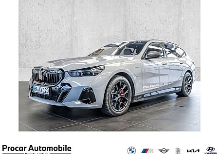 BMW 530e xDrive MSportPro HUD AHK DAPro B&W PANO