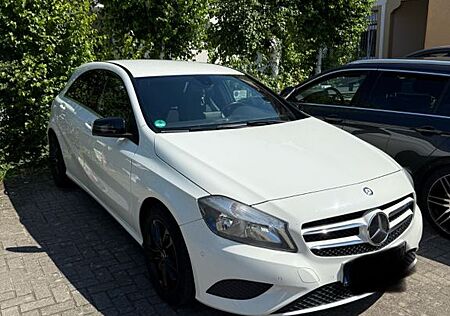 Mercedes-Benz A 180 BlueEFFICIENCY -