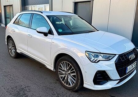 Audi Q3 40 TFSI quattro S tronic, S line, ACC, Matrix