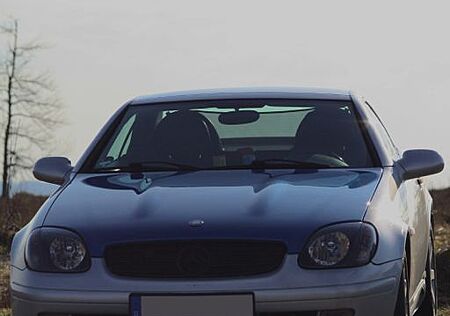Mercedes-Benz SLK 200 -