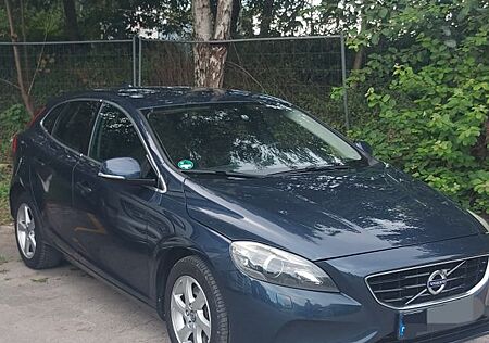 Volvo V40 D3 Momentum