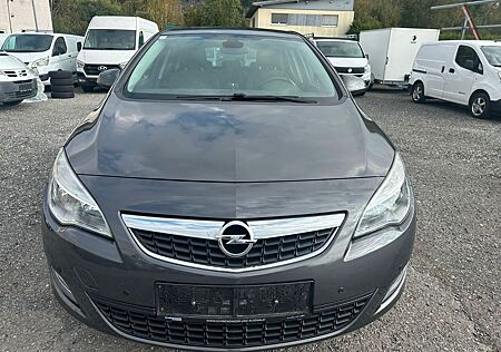 Opel Astra J Lim. 1.7 Disel Edition-1 HAND !!!
