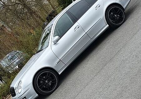 Mercedes-Benz E 220 CDI ELEGANCE Elegance