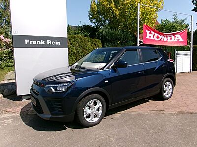 KGM Tivoli Essential 6/AT 2WD