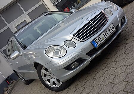 Mercedes-Benz E 200 E 200T E -Klasse T-Modell , Motor neu Navi SSD