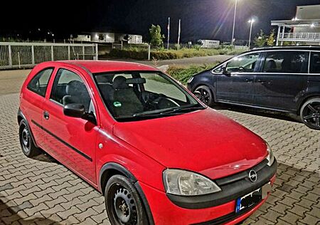 Opel Corsa 1.2 -