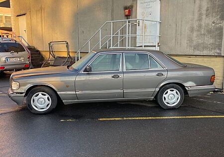 Mercedes-Benz S 300