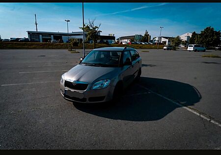 Skoda Fabia Combi 1.4l Sport Sport