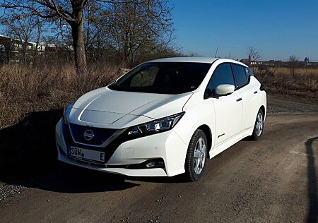 Nissan Leaf 150 PS 40KWH TEKNA TEKNA