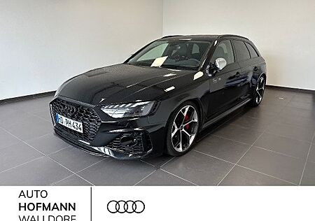 Audi RS4 RS 4 Avant tipt. Competition Plus Schalensitze,