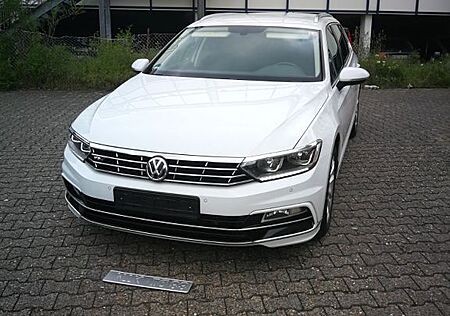 VW Passat Variant Volkswagen 2.0 TDI SCR Variant -