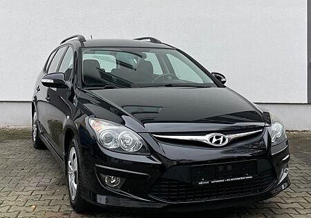 Hyundai i30 CW 1.6 CRDi Edition20-AHK-STANDHEIZ-S.HEFT