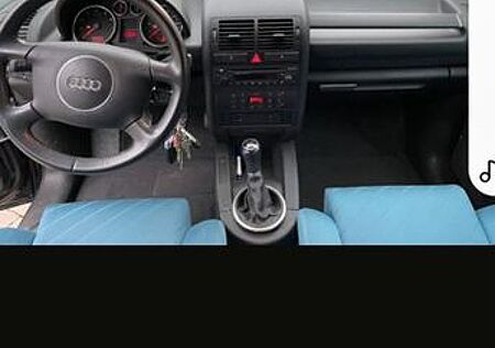 Audi A2 1.6 FSI -