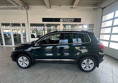 VW Tiguan Volkswagen Life 4Motion