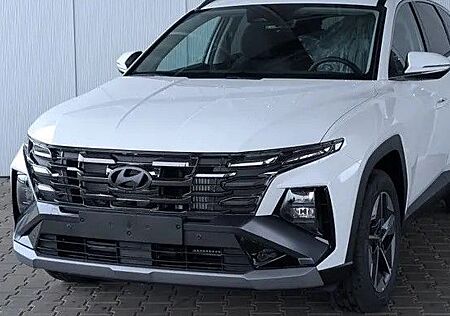 Hyundai Tucson NX4 GO 1,6 T-GDi 2WD 160 PS / Panoramadac