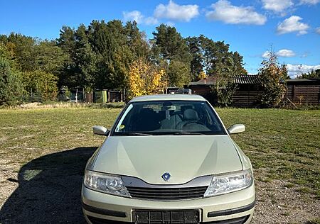 Renault Laguna 1.9 dCi 107 PS
