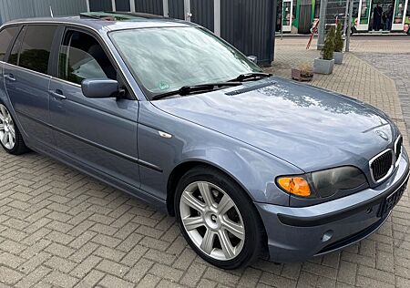 BMW 320i Touring *Klimaautomatik/6 Zylinder/125KW*