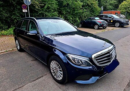 Mercedes-Benz C 220 MB T Modell CDI 7G AIRMATIC/HUD/DISTRONIC/