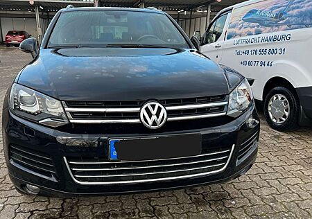 VW Touareg Volkswagen 3.0 V6 TDI Tiptr Edit X BMT Terrain ...