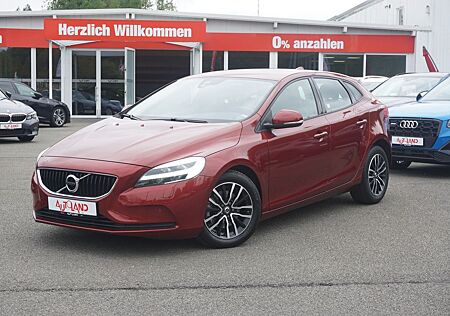 Volvo V40 V 40 T3 2.0 Momentum LED Navi Kamera PDC USB