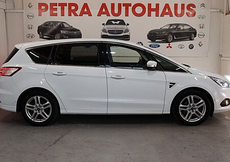 Ford S-Max 2,0 EcoBlue Titanium Auto 7 Sitze