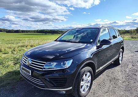 VW Touareg Volkswagen 3.0 V6 TDI SCR Tiptronic BMT BlueMot...