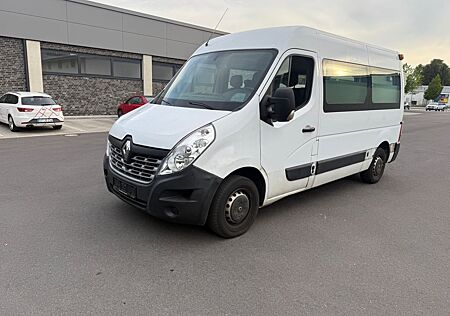 Renault Master III Kombi L2H2 KTW Stryker Liege Komplett