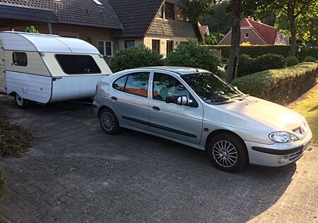 Renault Megane Gesuch Authentique 1.4 16V Authentique G