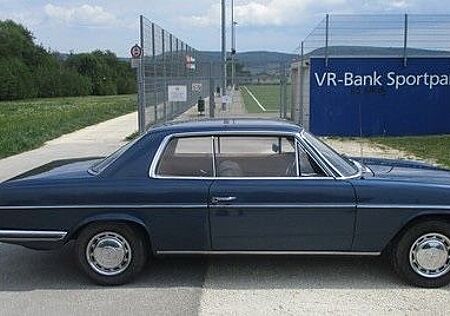 Mercedes-Benz 250 /8 Ce Coupé Strich 8 / El. Schiebedach/Leder