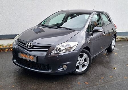 Toyota Auris 1,6 Executive/Webasto Standheizung/PDC