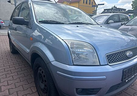 Ford Fusion 1.6 16V Elegance, 1.Hand , Scheckheft