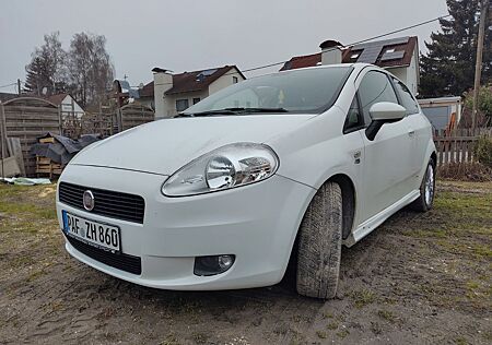 Fiat Grande Punto 1.4 16V *TüV 05/27*